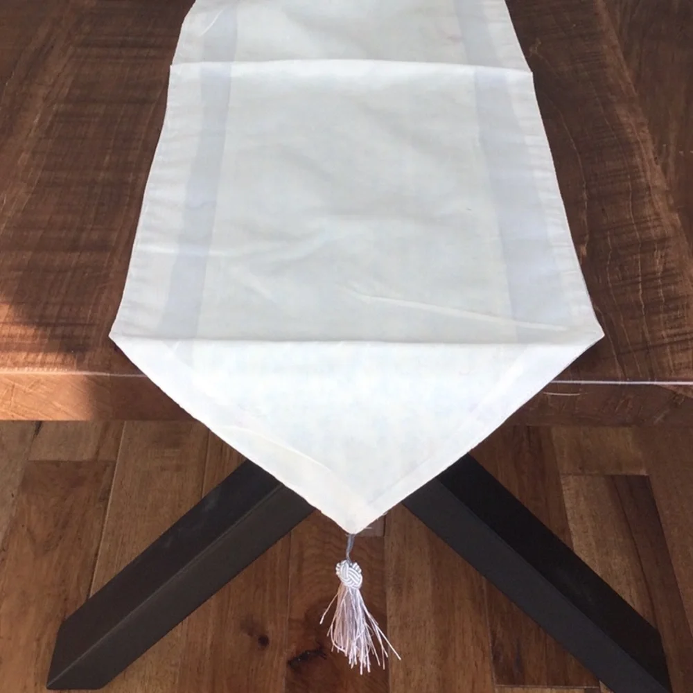 Table Runner NWT Grey on edges and silver in middle.